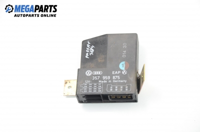 Comfort module for Volkswagen Passat (B3) 1.8, 112 hp, station wagon, 1990 № 357 959 875