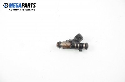 Gasoline fuel injector for Peugeot 206 1.1, 60 hp, hatchback, 2004