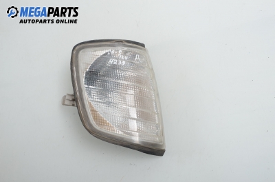Blinker for Mercedes-Benz 124 (W/S/C/A/V) 2.2, 150 hp, sedan automatic, 1995, position: right