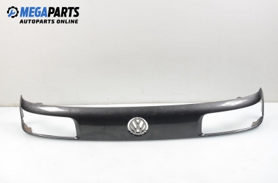 Headlights lower trim for Volkswagen Passat 1.8, 107 hp, station wagon, 1990