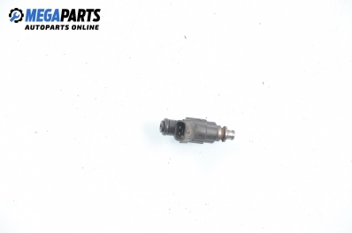 Gasoline fuel injector for Nissan X-Trail 2.0 4x4, 140 hp automatic, 2002