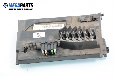 Fuse box for Seat Ibiza (6L) 1.4 16V, 86 hp, 2006