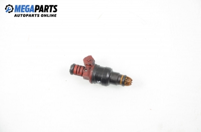 Gasoline fuel injector for BMW 7 (E38) 3.0, 218 hp, 1995