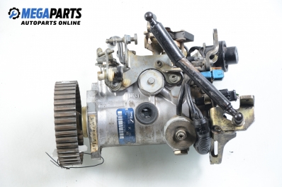 Diesel injection pump for Citroen Xsara 1.9 TD, 90 hp, station wagon, 1998 № Lucas R8445B250A