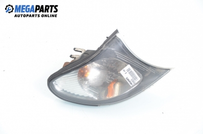 Semnalizator pentru BMW 3 (E46) 2.2, 170 cp, sedan automat, 2004, poziție: dreapte