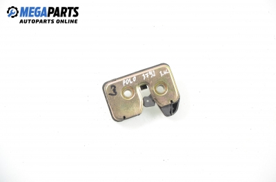 Trunk lock for Volkswagen Polo (6N/6N2) 1.0, 50 hp, 3 doors, 1997