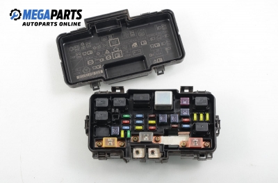 Fuse box for Honda Civic 1.7 CTDi, 100 hp, hatchback, 3 doors, 2004