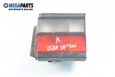 Inner tail light for Volkswagen Passat (B3) 1.8, 90 hp, sedan, 1992, position: right