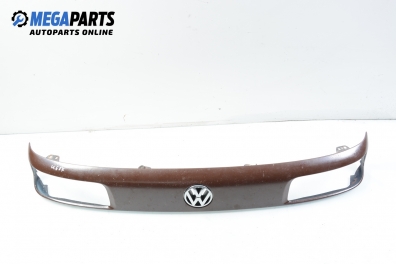 Headlights lower trim for Volkswagen Passat (B3) 1.8, 90 hp, station wagon, 1990