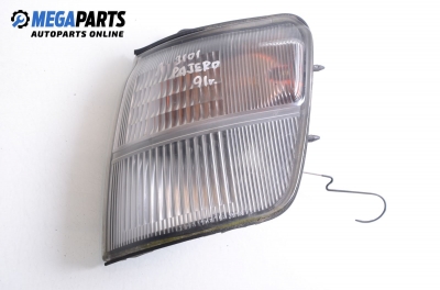 Blinker for Mitsubishi Pajero 2.5 TD, 99 hp, 5 doors automatic, 1991, position: left