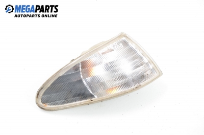 Blinker for Ford Mondeo Mk I 1.8 TD, 88 hp, station wagon, 1995, position: right