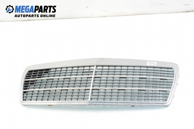 Grill for Mercedes-Benz E-Class 210 (W/S) 2.3, 150 hp, sedan automatic, 1996