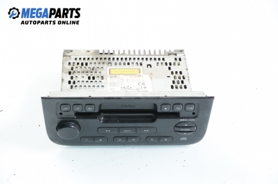 CD player pentru Peugeot 406, sedan, 2000 Clarion