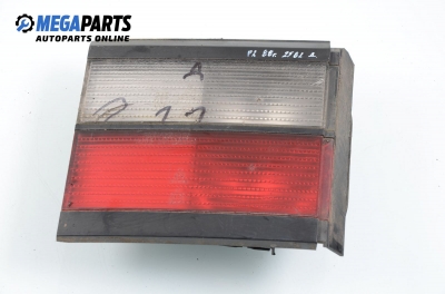 Inner tail light for Volkswagen Passat 1.8, 90 hp, station wagon, 1988, position: right