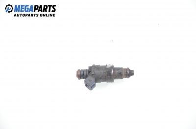 Gasoline fuel injector for Renault Megane Scenic 1.6, 90 hp, 1997