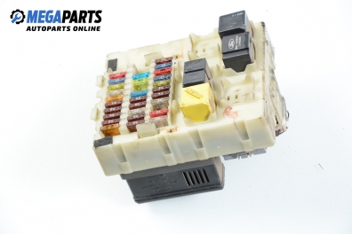 Fuse box for Ford Focus I 1.8 TDDi, 90 hp, station wagon, 2000