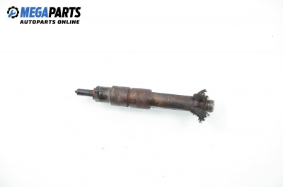 Diesel fuel injector for Volkswagen Passat (B4) 1.9 TDI, 90 hp, station wagon, 1996