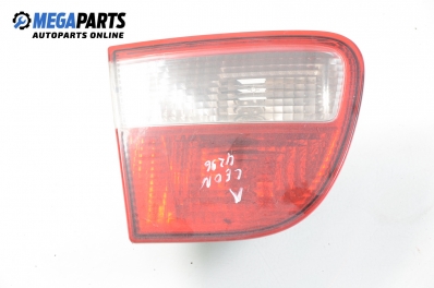 Inner tail light for Seat Leon (1M) 1.9 TDI, 110 hp, hatchback, 5 doors, 2003, position: left