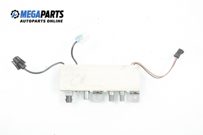 Amplificator antenă pentru BMW 5 (E39) 2.5 TDS, 143 cp, sedan, 2000 № 65.25-8 378 090