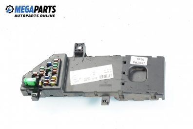 Sicherungskasten für Opel Vectra C 1.9 CDTI, 120 hp, hecktür, 2004 № 13181984