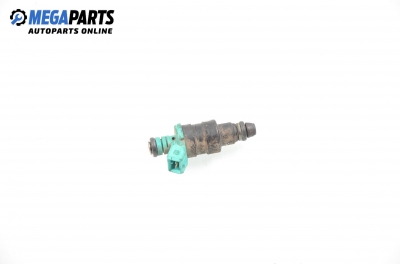 Gasoline fuel injector for Lancia Dedra 1.8, 101 hp, sedan, 1995