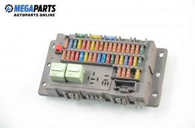 Sicherungskasten für Mini Cooper (R50, R53) 1.6, 90 hp, hecktür, 3 türen, 2001