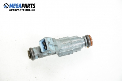 Gasoline fuel injector for Volvo S70/V70 2.3 T5, 250 hp, station wagon automatic, 2000 № Bosch 0 280 155 830 / 9186060