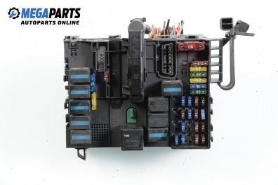 Tablou cu siguranțe pentru Smart  Fortwo (W450) 0.6, 55 cp, 2001