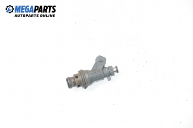 Duza benzină pentru Opel Corsa B 1.0 12V, 54 cp, 3 uși, 2000 № Bosch 0 280 155 764