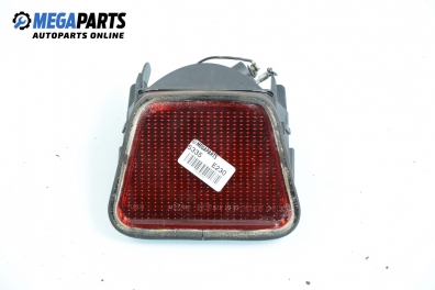 Central tail light for Mercedes-Benz E-Class 210 (W/S) 2.3, 150 hp, sedan automatic, 1996