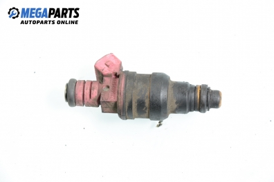 Gasoline fuel injector for Renault Clio II 1.2, 58 hp, 3 doors, 2000