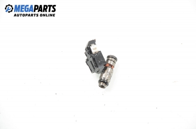 Gasoline fuel injector for Seat Ibiza (6K) 1.4 16V, 101 hp, hatchback, 1997