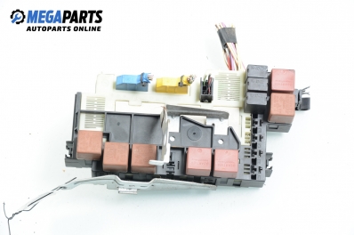 Sicherungskasten für Renault Clio II 1.6, 90 hp, hecktür, 5 türen, 1998