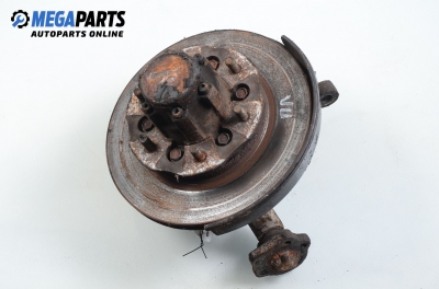 Knuckle hub for Nissan Terrano II (R20) 2.4 12V, 124 hp, 5 doors, 1996, position: front - left