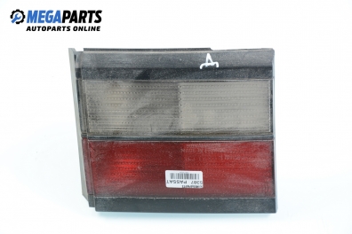 Inner tail light for Volkswagen Passat (B3) 1.8, 90 hp, station wagon, 1991, position: right