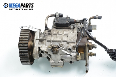 Diesel injection pump for Volkswagen Passat (B5; B5.5) 1.9 TDI, 110 hp, sedan, 1997 № Bosch 0 460 404 971