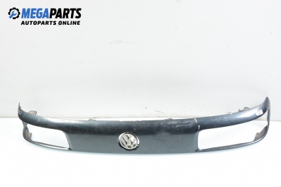 Grill for Volkswagen Passat (B3) 1.6 TD, 80 hp, station wagon, 1992