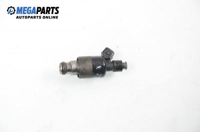 Gasoline fuel injector for Opel Vectra B 1.6 16V, 100 hp, station wagon, 1998