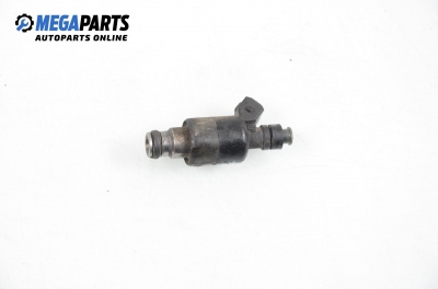 Gasoline fuel injector for Opel Vectra B 1.6 16V, 100 hp, station wagon, 1998