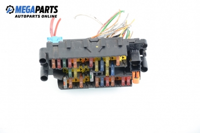 Fuse box for Peugeot 206 1.9 D, 69 hp, hatchback, 5 doors, 2000