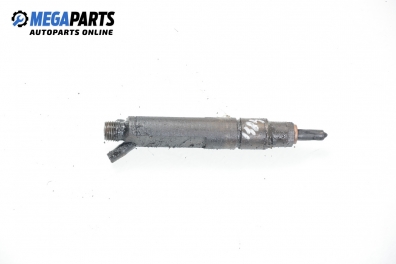 Diesel fuel injector for Volkswagen Golf III 1.9 TDI, 90 hp, 3 doors, 1994