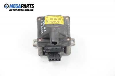 Bobină de aprindere for Volkswagen Passat (B4) 2.0 16V, 150 hp, combi, 1996 № Bosch 0 986 221 000