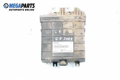 ECU pentru Volkswagen Golf III 2.0, 115 cp, 5 uși, 1992 Bosch 0 261 200 596