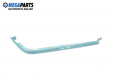 Leiste unter dem scheinwerfer für Mercedes-Benz C-Klasse 202 (W/S) 1.8, 122 hp, combi, 1996, position: rechts
