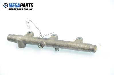 Fuel rail for Peugeot 307 2.0 HDi, 90 hp, hatchback, 5 doors, 2003