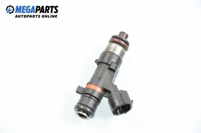 Gasoline fuel injector for Nissan Micra (K12) 1.0 16V, 65 hp, 3 doors, 2003