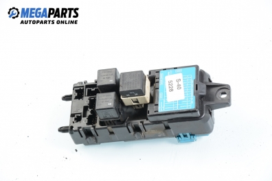 Fuse box for Volvo S40/V40 1.9 TD, 90 hp, sedan, 1998 № 30807050