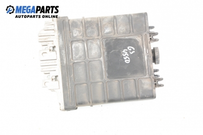 ECU pentru Volkswagen Golf III 2.0, 115 cp, 3 uși, 1995 № 037 906 025 A