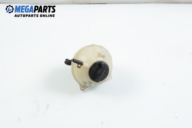 Behälter für frostschutzmittel for Volkswagen Passat (B3) 1.9 TD, 75 hp, combi, 1991