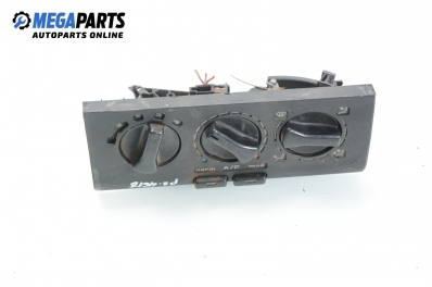 Air conditioning panel for Volkswagen Passat (B3) 2.0, 115 hp, station wagon, 1991